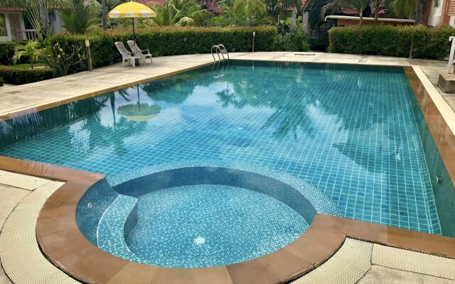 Sugar Inn Phuket