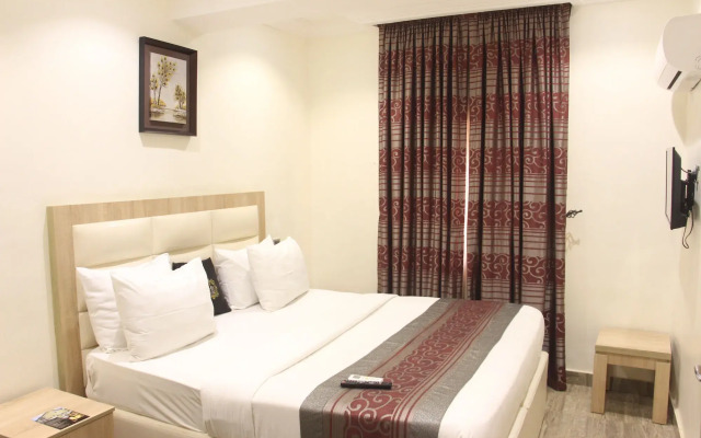 H9 Suites