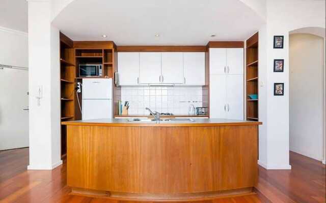 Stylish 2 Bedroom Apartment In the City