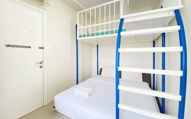 Fancy And Nice 2Br Apartment At Parahyangan Residence