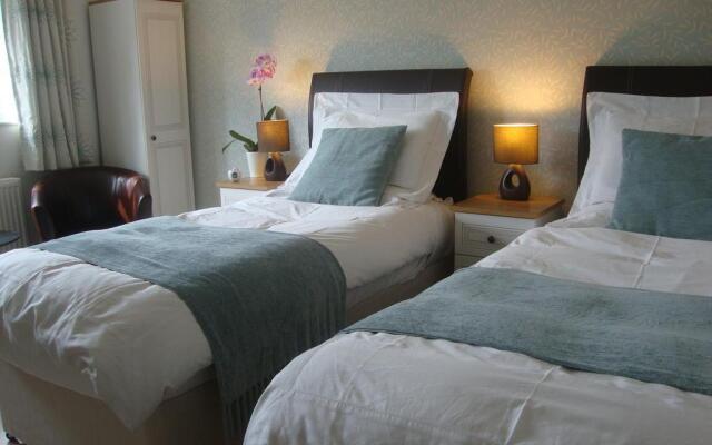 Canal View Bed and Breakfast
