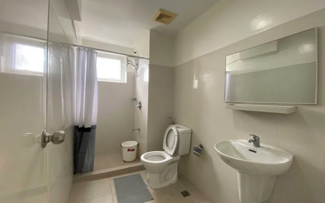 Wind Tower 1 Unit 2409 Penthouse