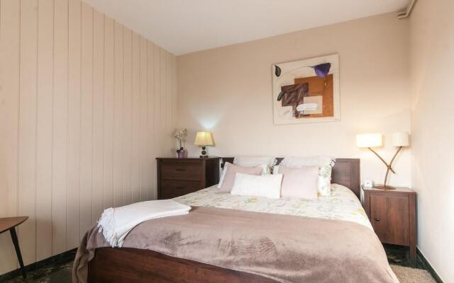 1 bedroom private rooftop terrace