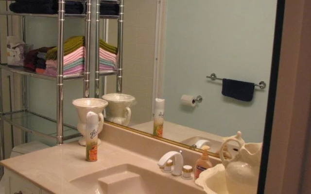 Plumeria Hill Bed & Breakfast