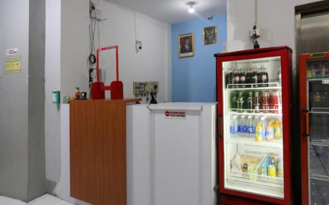 OYO 3865 Wisma Niaga