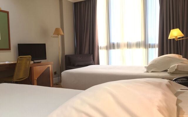 Oca Puerta del Camino Hotel