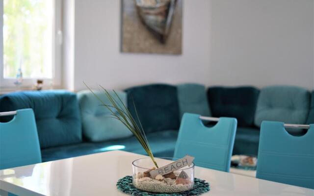 Villa M - Your business & holiday apartment in Sibenik