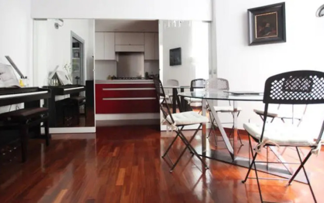 Modern Flat in Milan