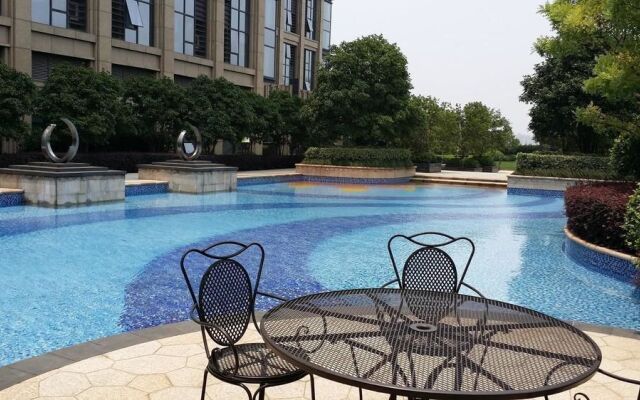 Hangzhou Go-teng Senior Apartment Hotel