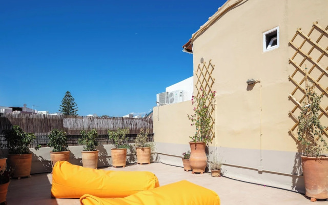 seafront cozy suite for 2 in Rethymno