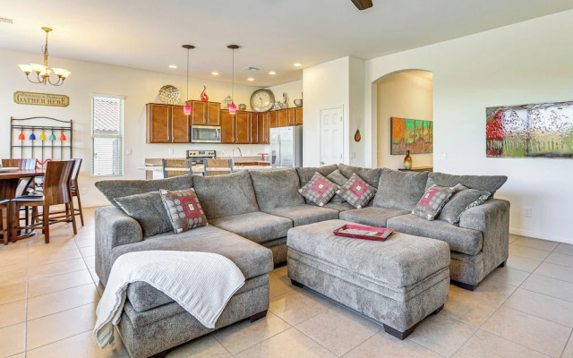 Outdoor Oasis in Goodyear: Stay & Play!