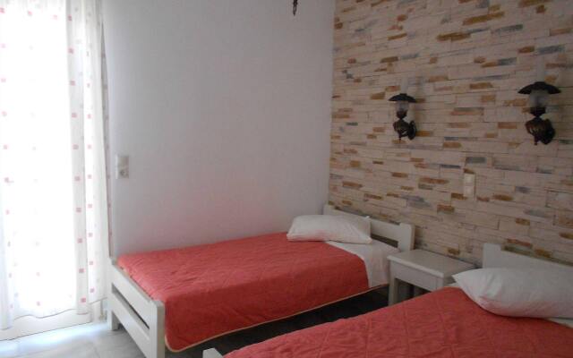Agia Anna Hotel