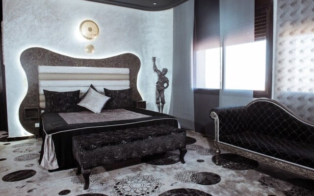 Park Regency Suite Hotel