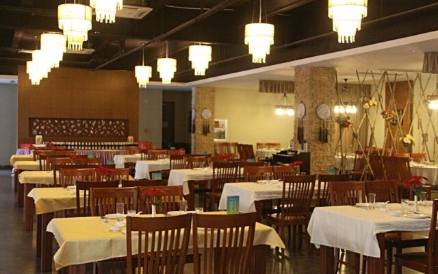Xianning Hot Spring Valley Resort