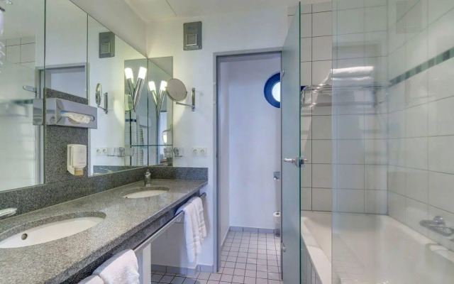 AQUAMARIS Strandresidenz Rügen