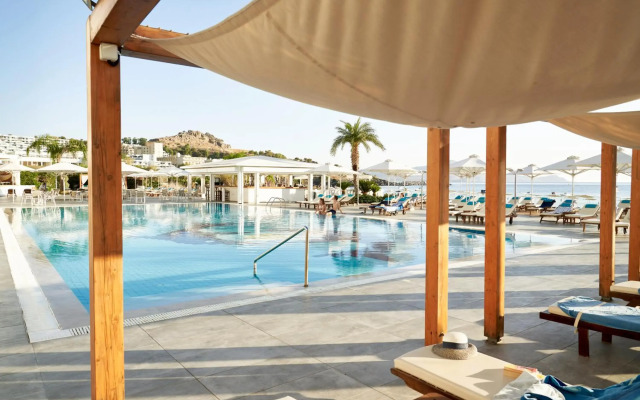 Lindos Bay Suites