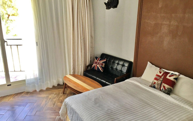 Mini Summer Hostel