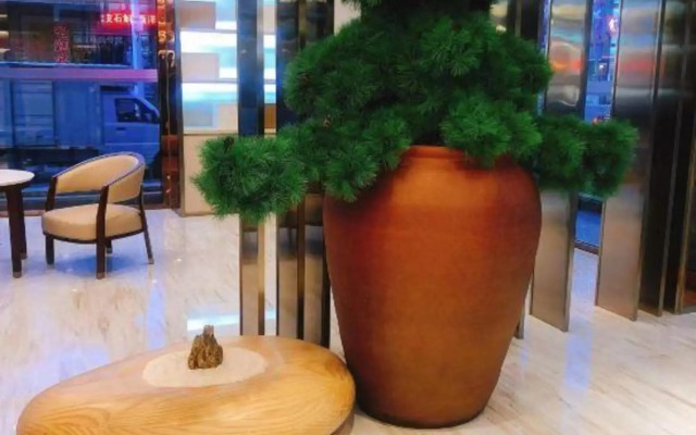 Ji Hotel Golmud Kunlun Road