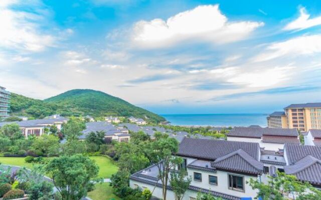 East Beach Resort Banshanwan Hotel