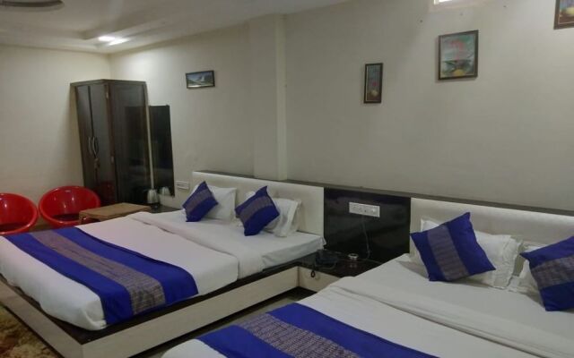 Hotel Raj Palace