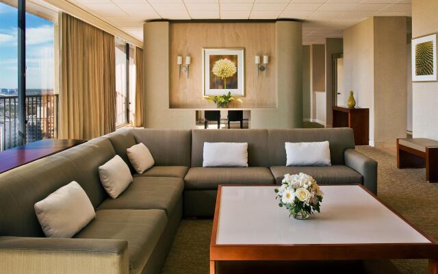 The Westin Galleria Houston