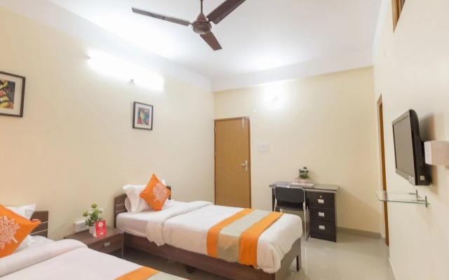 OYO 8209 Home Stay Down Town