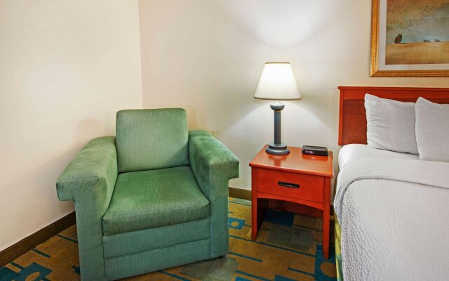 La Quinta Inn & Suites by Wyndham Albuquerque Journal Ctr NW