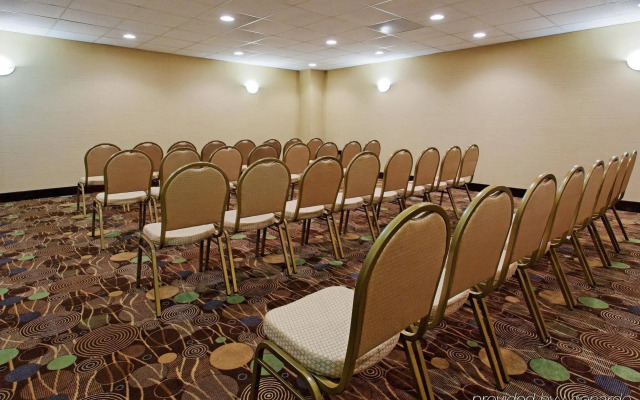 Holiday Inn Express Benicia by IHG