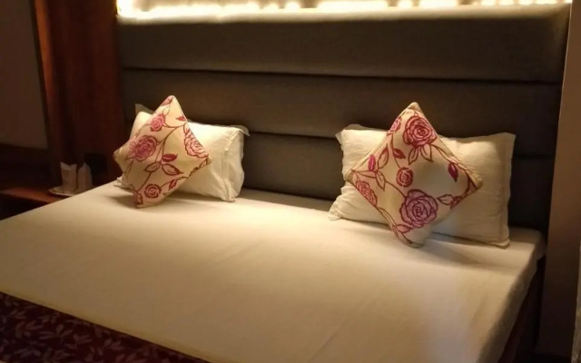 1 BR Guest house in Lakhtokia, Guwahati, by GuestHouser (39A9)