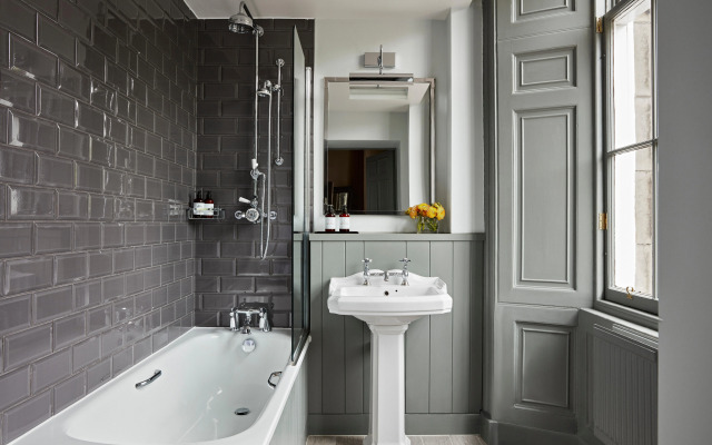 Kimpton Charlotte Square by IHG