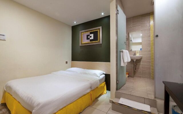 One Avenue Hotel