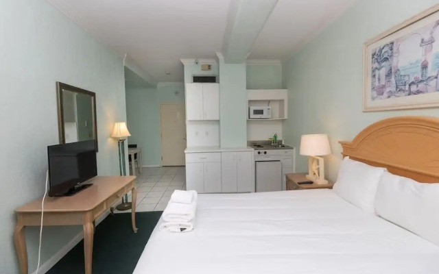 603 Studio Hollywood Beach