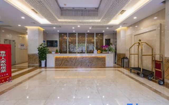 Zhahai Crowne Holiday Hotel