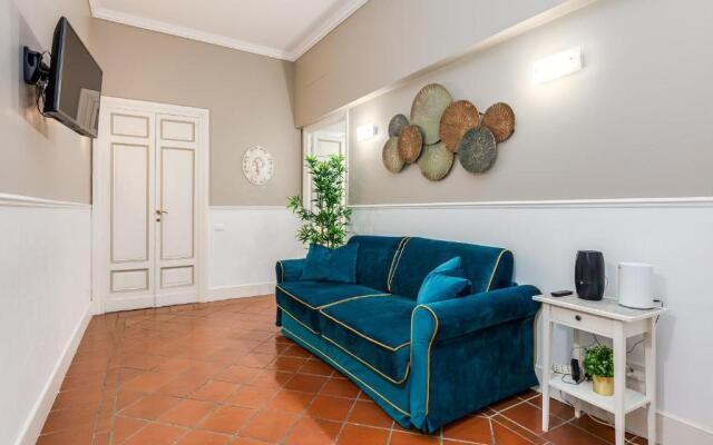 Pantheon Luxury House