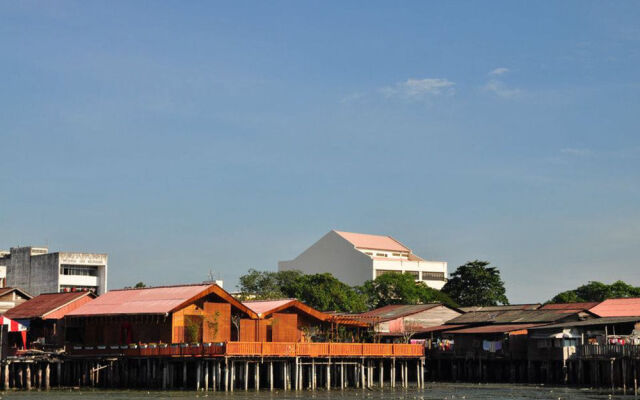 Clan Jetty Heritage Home