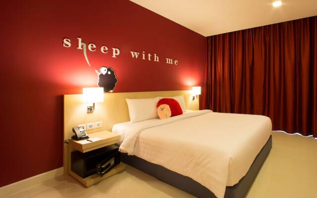 Sleep With Me Hotel design hotel @ patong