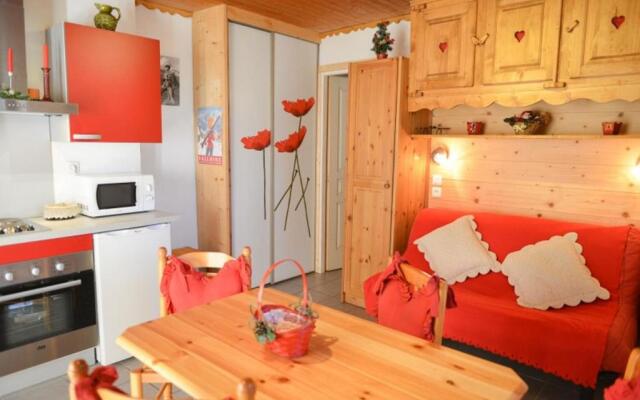 Studio avec jardin clos et wifi a Valloire a 3 km des pistes