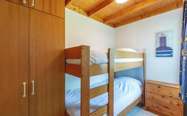 Bungalow Near Beach and Forest in De Blenck