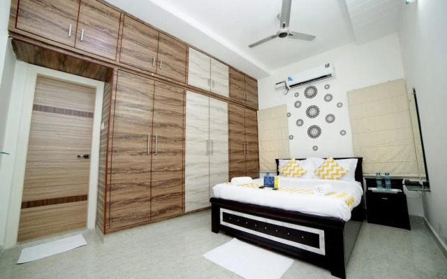 FabHotel Hallmark Inn Kukatpally