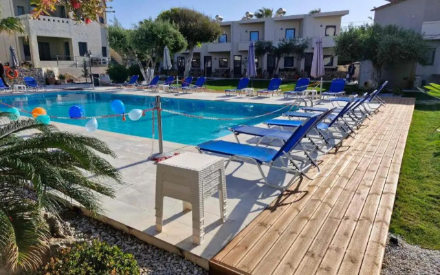 Kritzas Beach & Bungalows