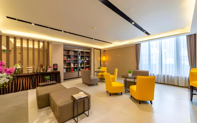 Home Inn Guomao – Lobby – Beijing