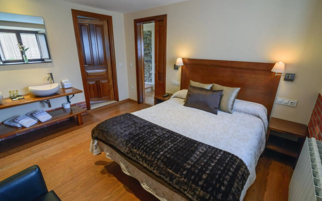 Casona de Llanorrozo