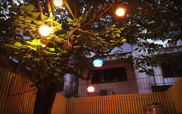 2230 Hostel