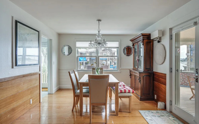 Waterfront Views: Historic Marblehead Home