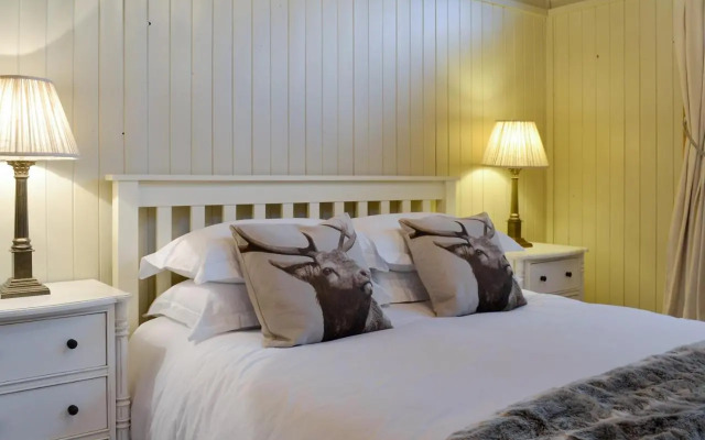 Pampita Lodge