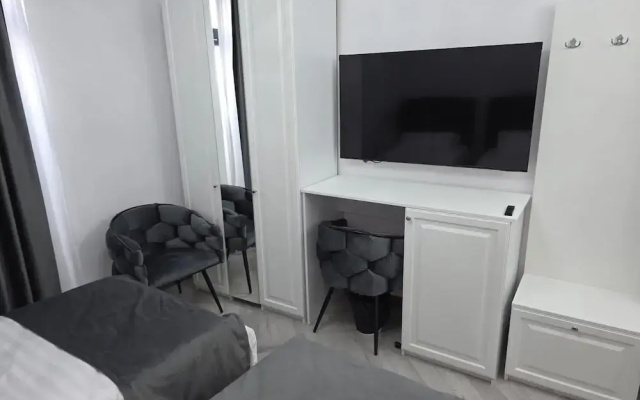 Hotel Monica