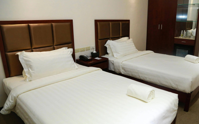 Big Hotel