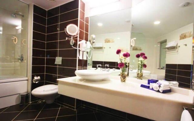 Titanic Hotel & Spa