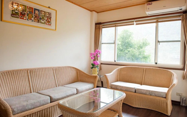 Deep Breathing B&B Toyotomi Hideyoshi Gallery