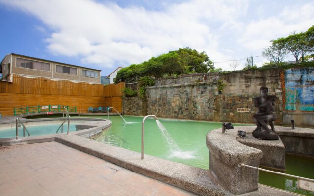 Yawan Spa Hotel